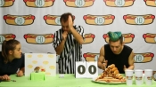 小倉鼠挑戰日本大胃王比賽吃熱狗輕鬆獲勝